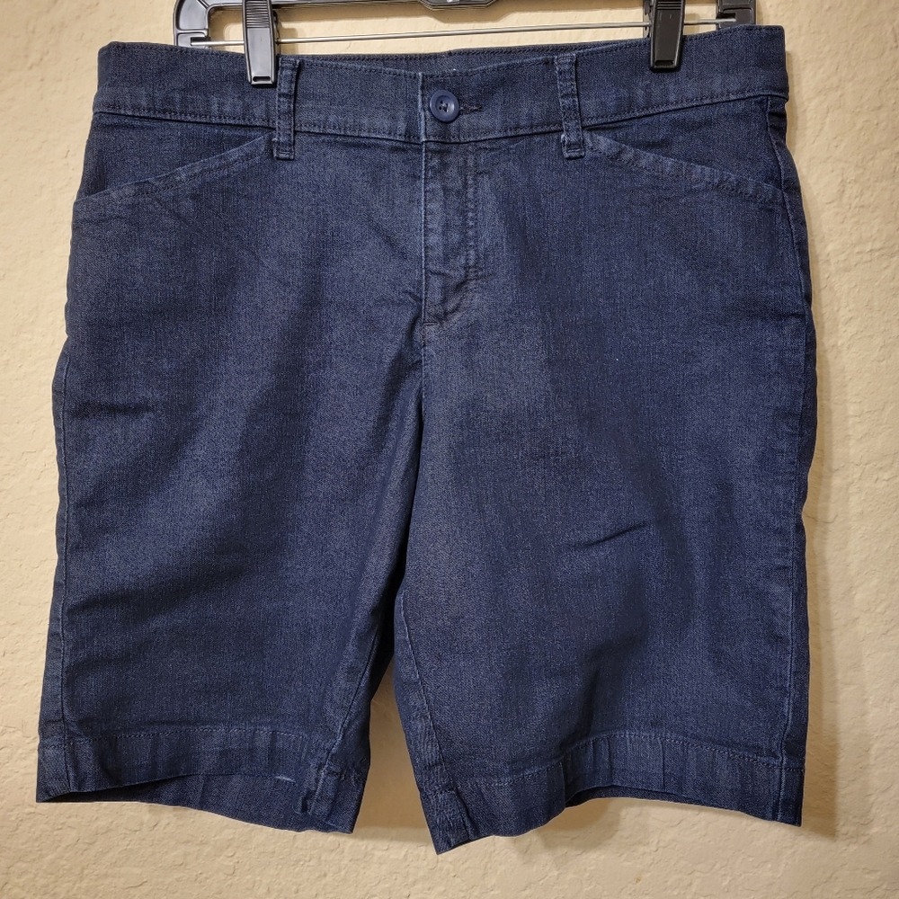 St. John's Bay Women's Casual Denim Bermuda Shorts Sz 12P